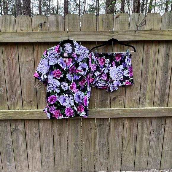 Victoria's Secret Other - NWT Victoria’s Secret Satin PJ Short Set